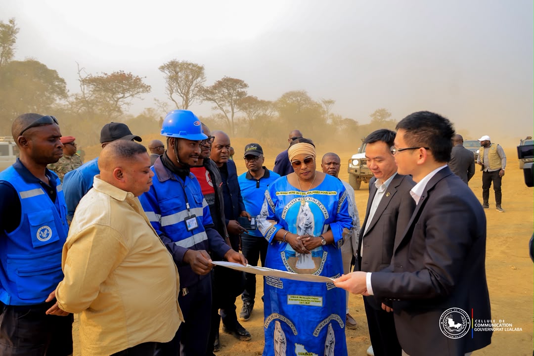 RDC-LUALABA/INFRASTRUCTURES,MASUKA INSPECTE LE CHANTIER ROUTE KOLWEZI-SOLWEZI
